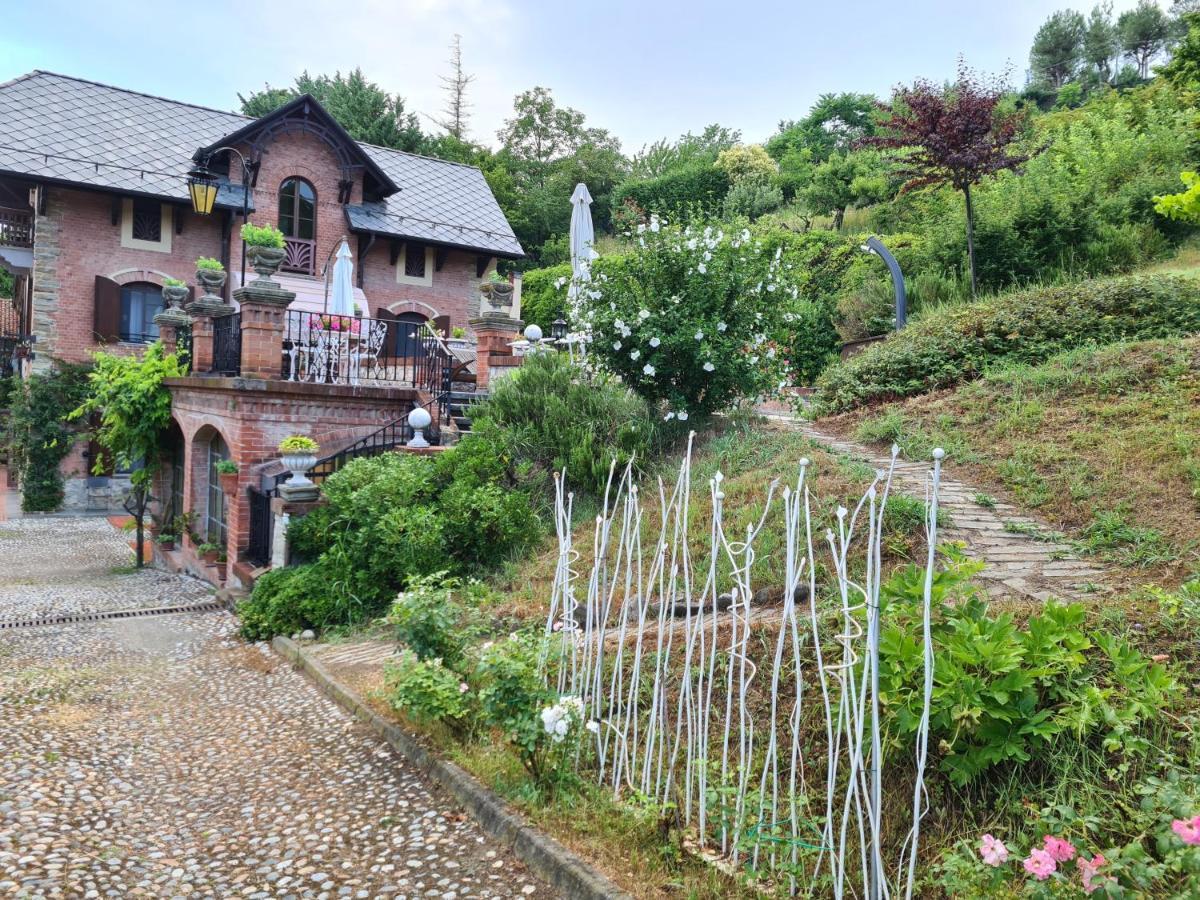 Villa La Favorita Alba  Luaran gambar