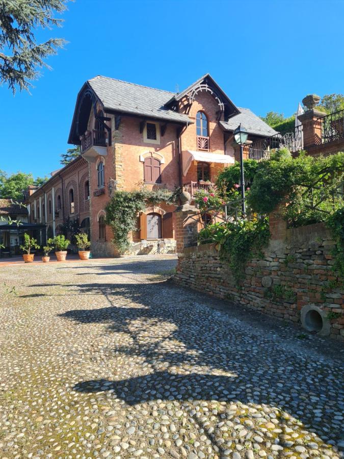 Villa La Favorita Alba  Luaran gambar